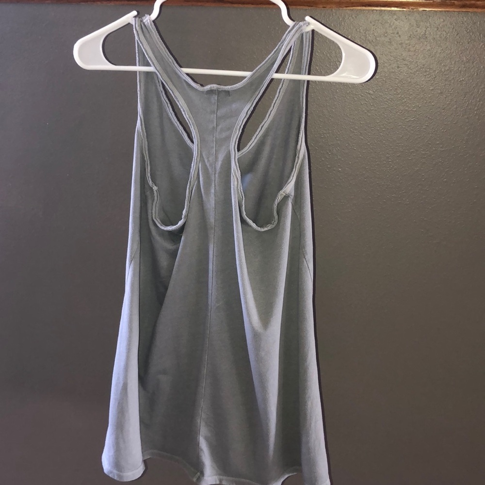 Mossimo Tank Top - Picture 2 of 3
